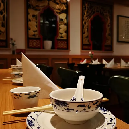 China Restaurant Lotus 酒店 *